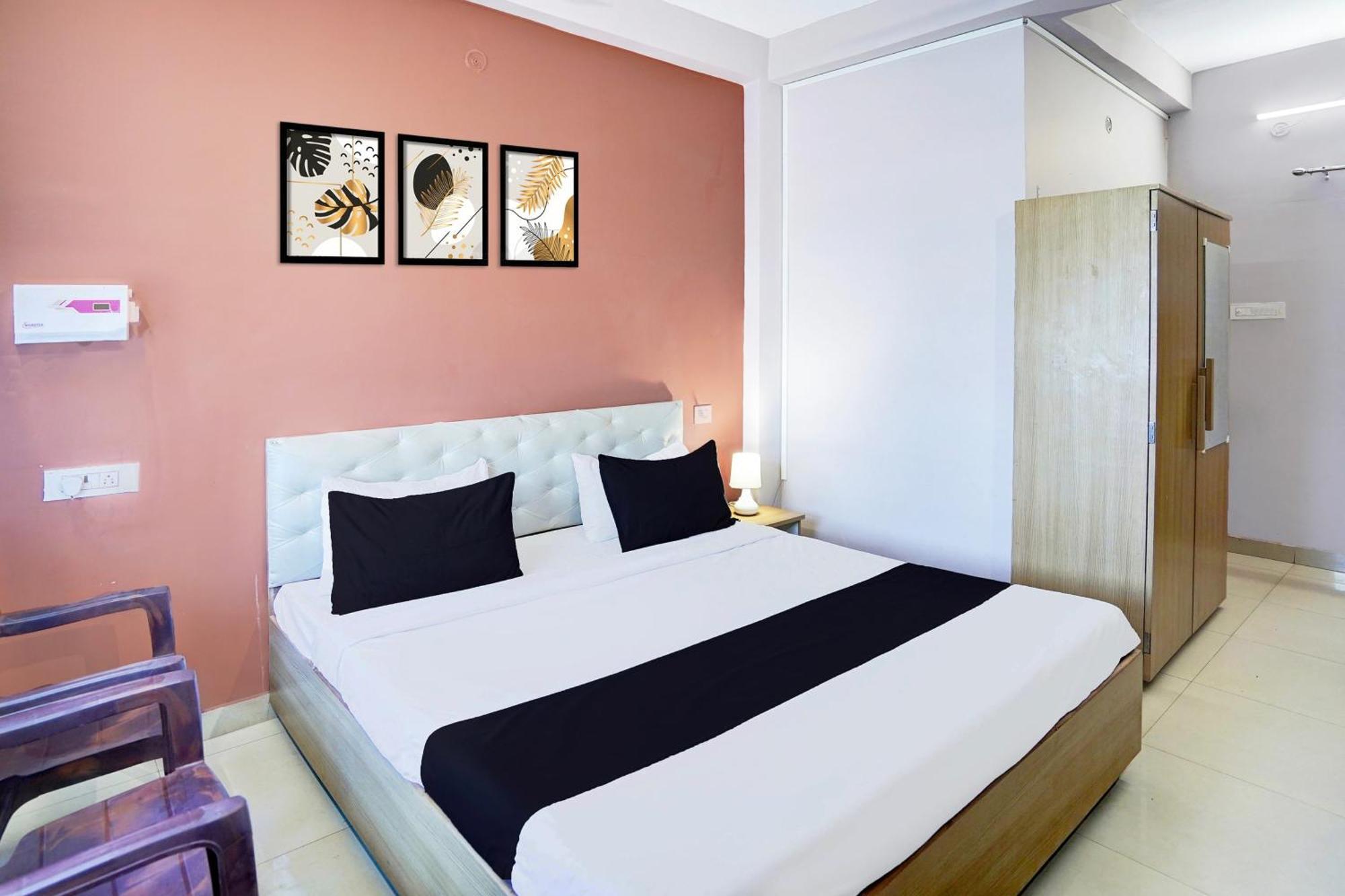 Super Hotel O Blw Kakarmatta Near Banaras Junction Bénarès Extérieur photo
